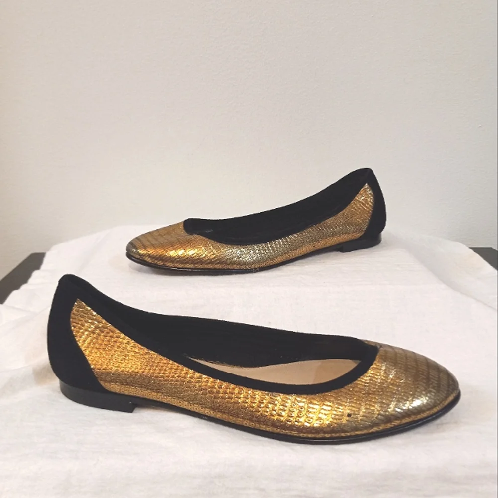 Via Spiga flats